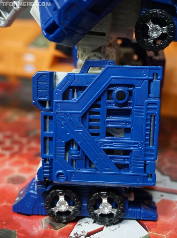 Review Siege Ultra Magnus Leader War For Cybetrtron  (44 of 93)